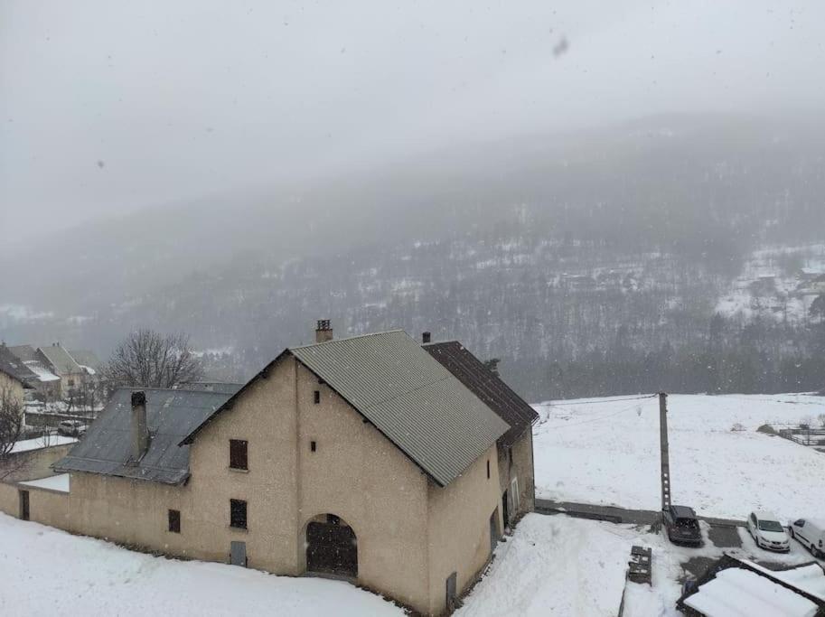 Appartement Vue Montagne, Cosy Et Chaleureux 布里昂松 外观 照片