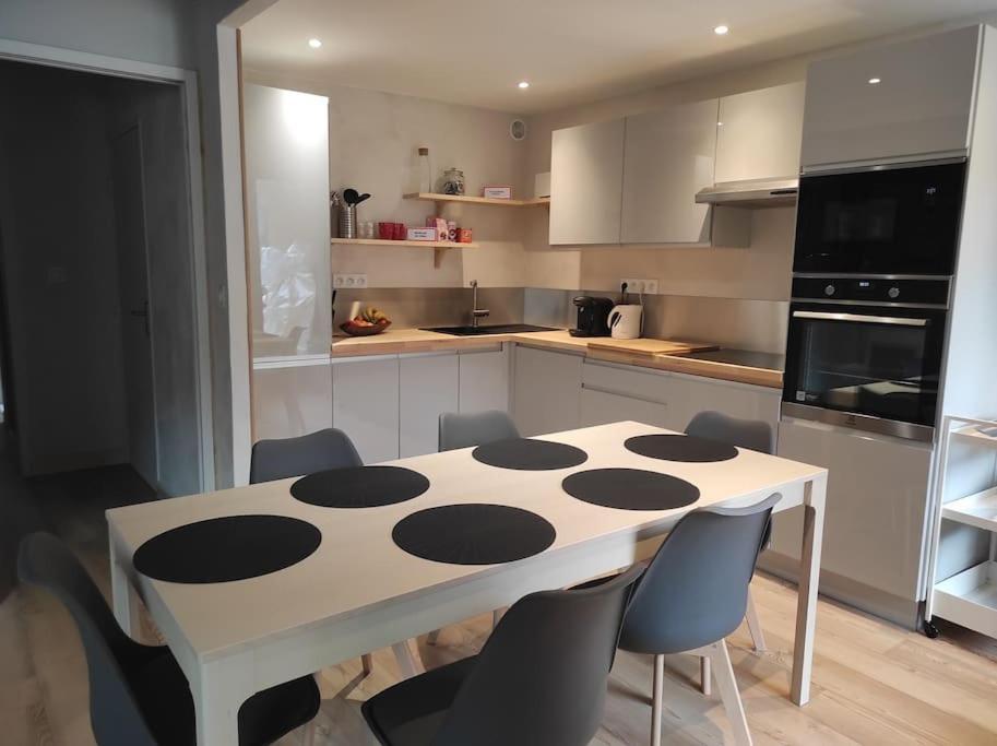 Appartement Vue Montagne, Cosy Et Chaleureux 布里昂松 外观 照片