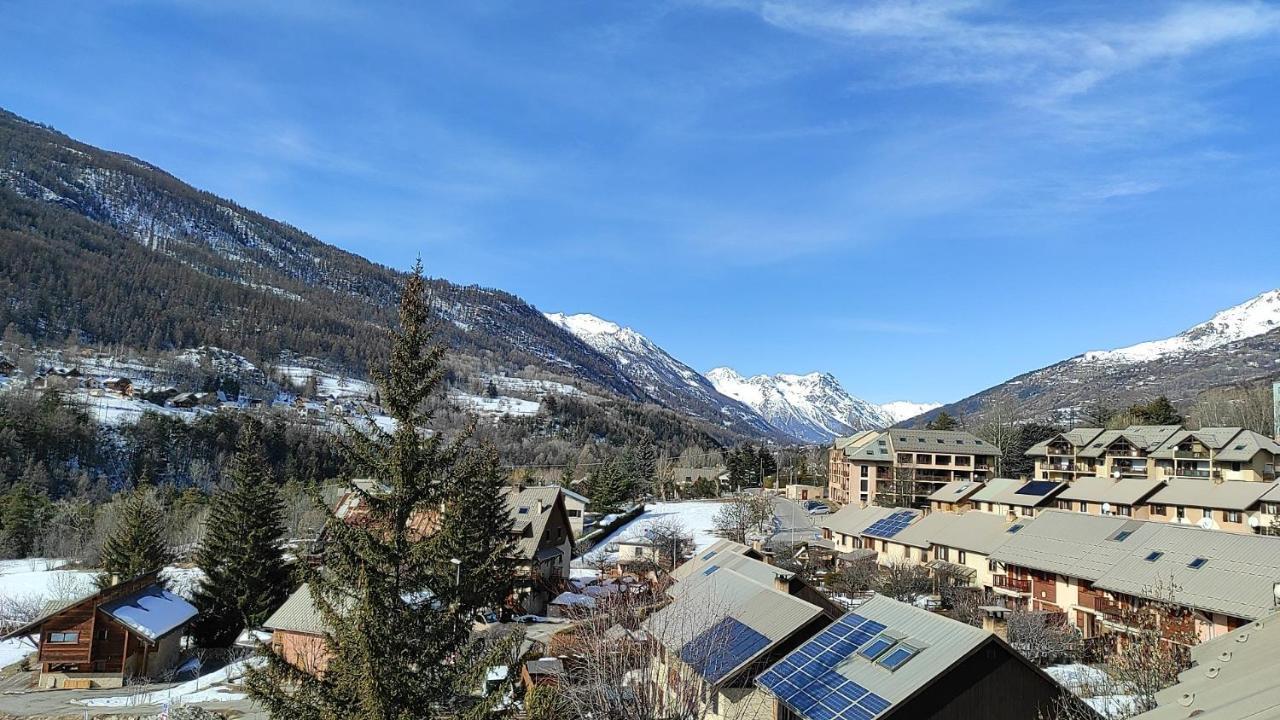Appartement Vue Montagne, Cosy Et Chaleureux 布里昂松 外观 照片